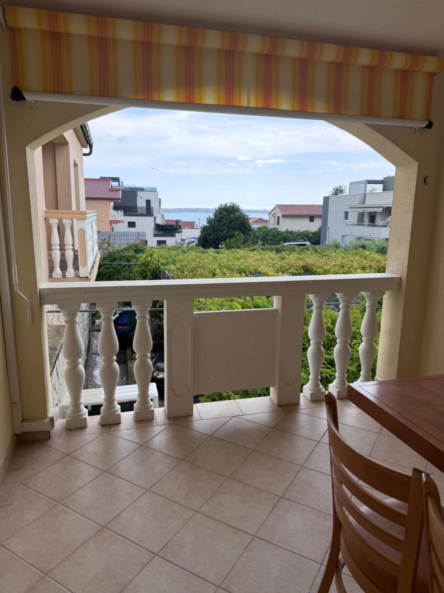 Apartmani Bruno Vrsi Exterior foto